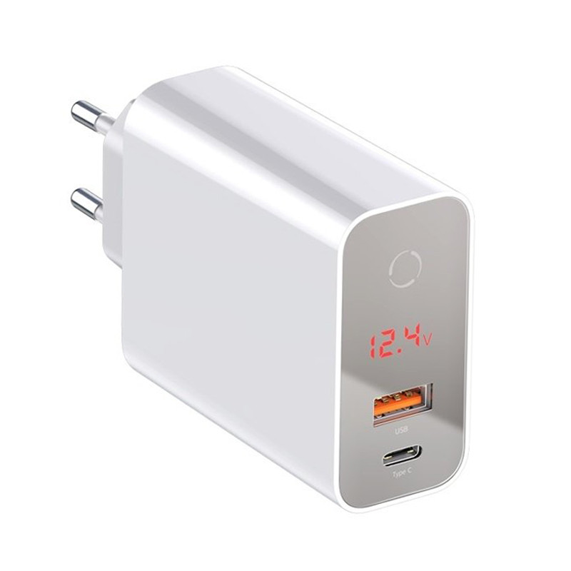 شارژر دیواری فست شارژ Baseus CCFSEU907-01 QC3