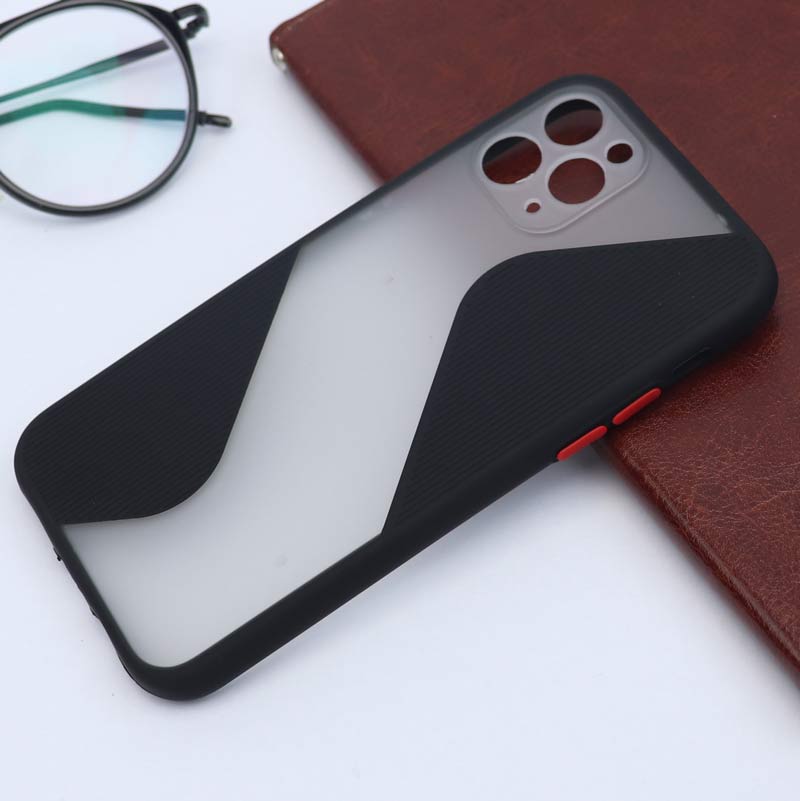 قاب PC آیفون iPhone 11 Pro طرح S پشت مات محافظ لنزدار