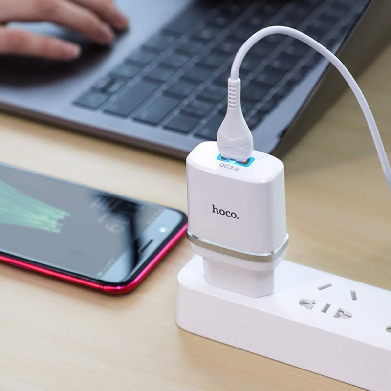 شارژر دیواری فست شارژ Hoco C12Q QC3 18W + کابل microUSB (گارانتی 12 ماهه)