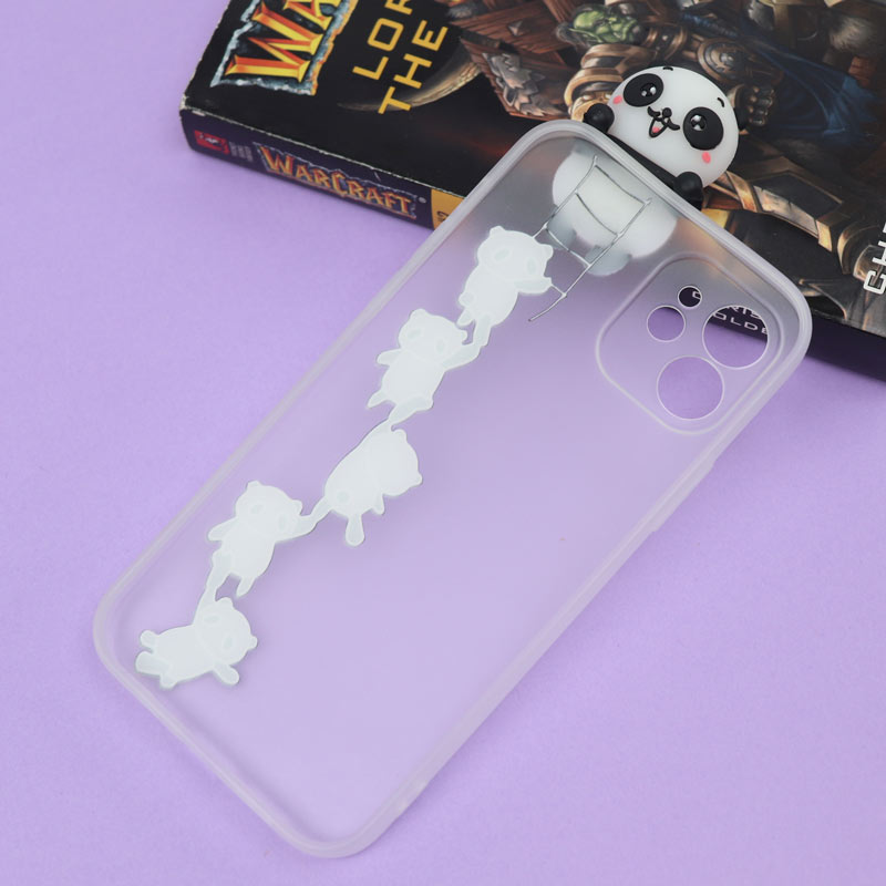 قاب عروسکی طرح پاندا iPhone 12