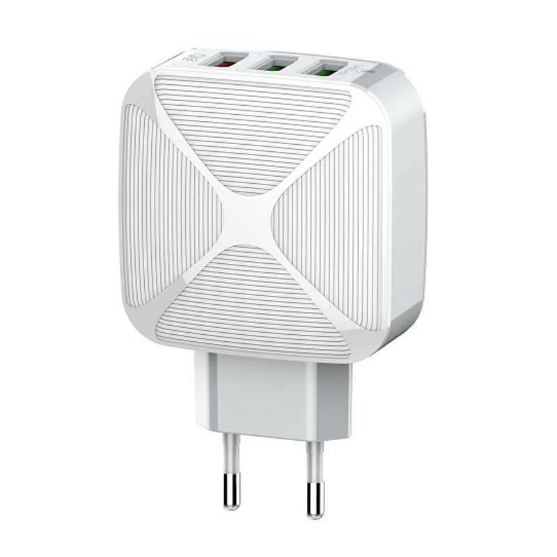 شارژر دیواری فست شارژ LDNIO A3310Q QC3 30W + کابل میکرو یو اس بی