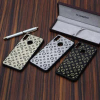 قاب اکرولیک LV سامسونگ Samsung A20s