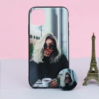 قاب طرحدار + پاپ سوکت iPhone 11 کد3 سری B