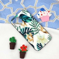 قاب پشت گلسی طرح برگ iPhone 12