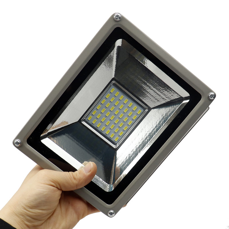 پروژکتور سیار CAICAI LED 20W