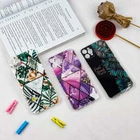 قاب محافظ لنزدار طرح کاشی iPhone 11 Pro Max