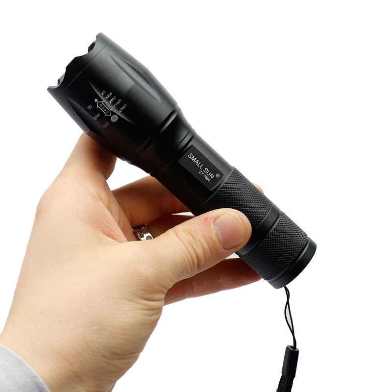 چراغ قوه پلیسی Small Sun ZY-T650