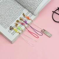 آویز فلش و موبایل طرح مهره پلاستیکی