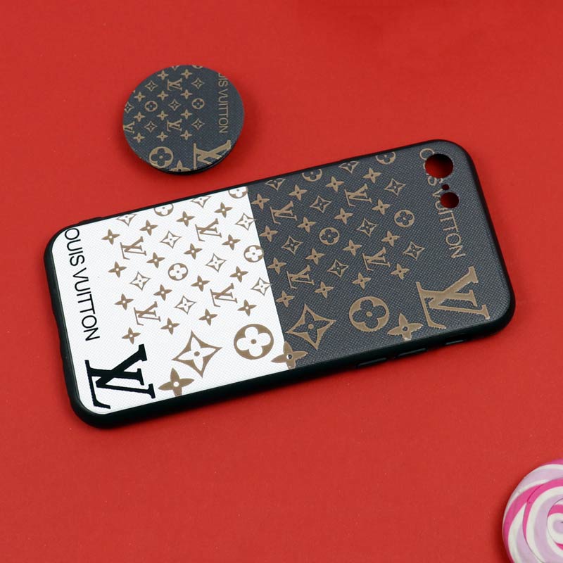 قاب فانتزی برجسته + پاپ سوکت طرح LV آیفون iPhone 7/8 سری D