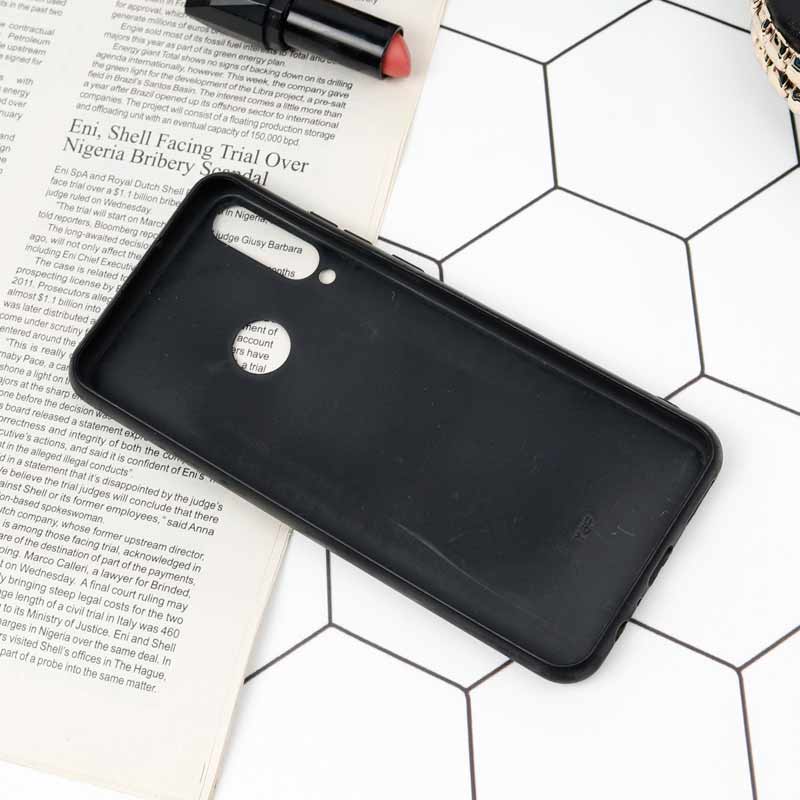 قاب چرمی لاکچری Huawei Y6p