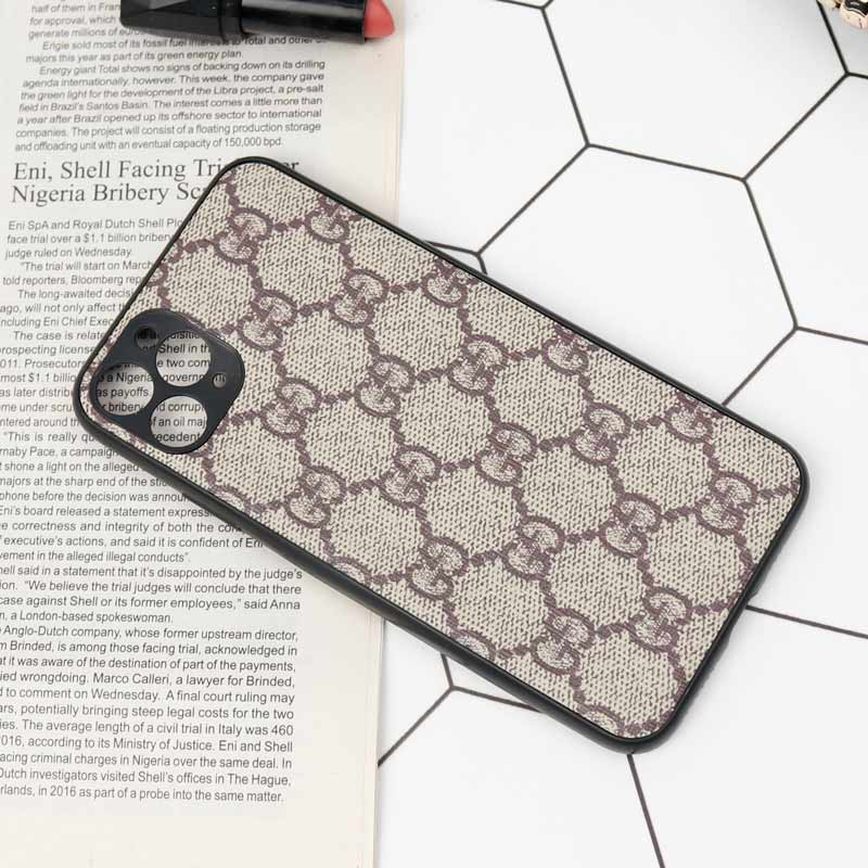 قاب چرمی لاکچری محافظ لنزدار iPhone 11 Pro Max