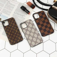 قاب چرمی لاکچری iPhone 12