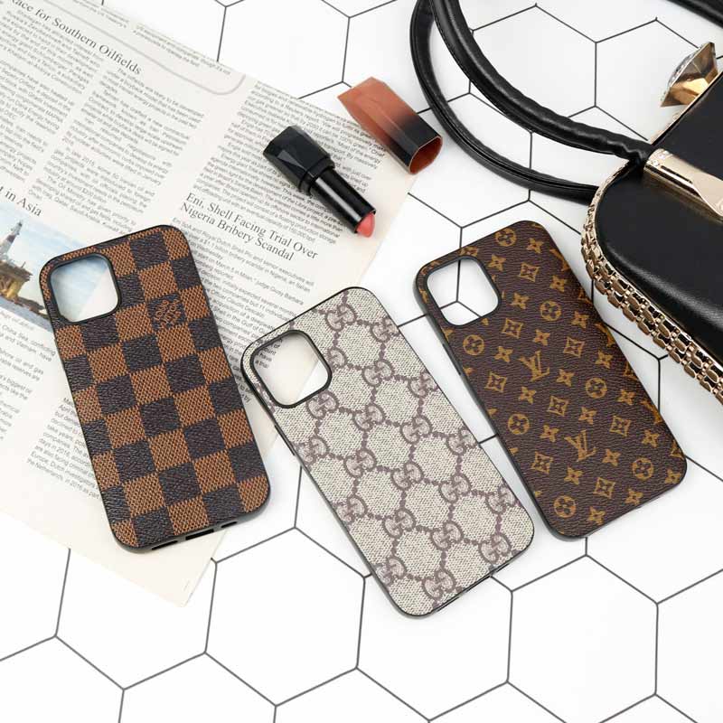 قاب چرمی لاکچری iPhone 12 Pro