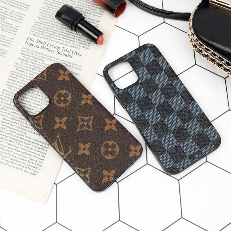 قاب چرمی لاکچری iPhone 12 Pro