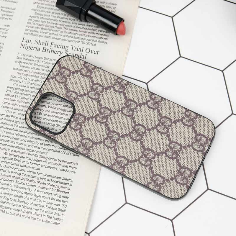 قاب چرمی لاکچری iPhone 12 Pro