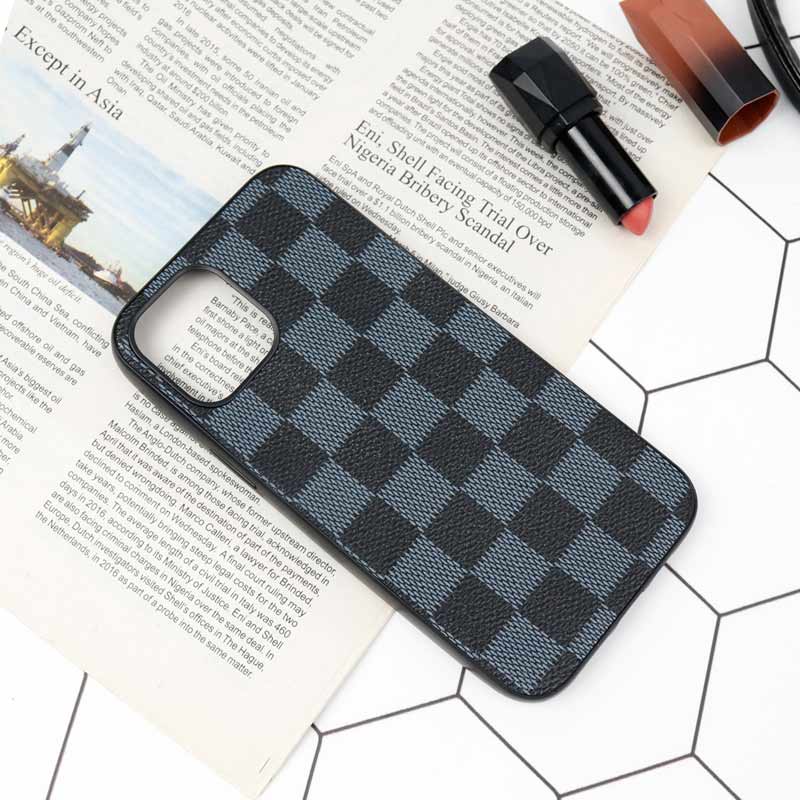 قاب چرمی لاکچری iPhone 12 Pro Max