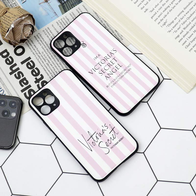 قاب محافظ لنزدار چرمی ویکتوریا iPhone 11 Pro