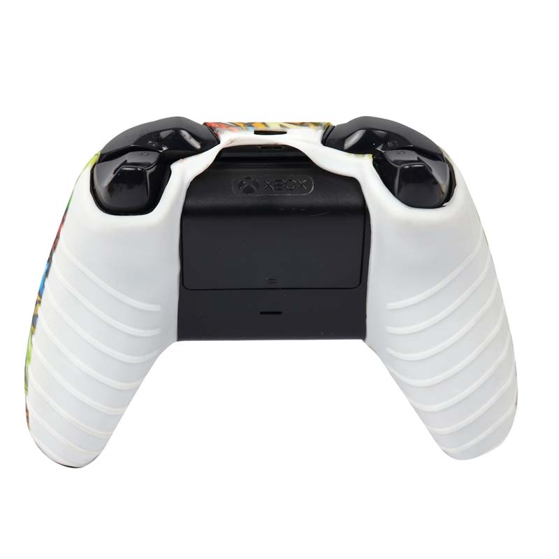 روکش دسته بازی Xbox One طرح فانتزی کارتونی