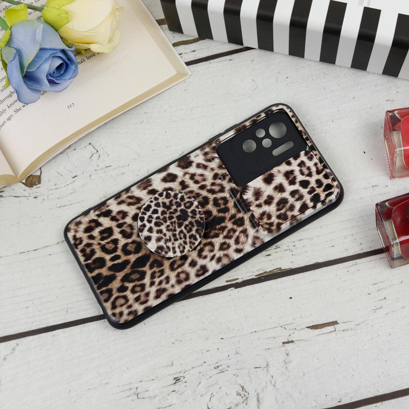 قاب طرحدار محافظ لنز دار کشویی + پاپ سوکت طرح پلنگی شیائومی Redmi Note 10 / Note 10s