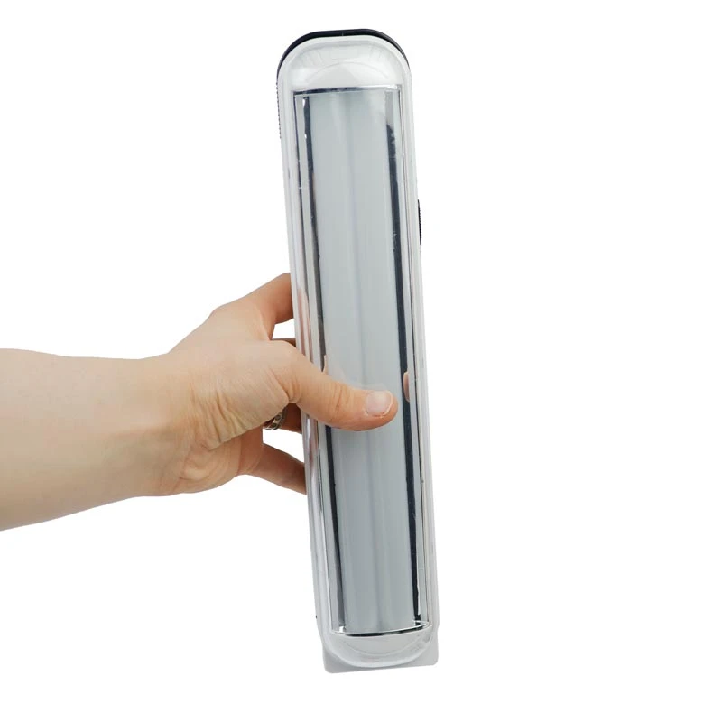 چراغ اضطراری شارژی DP.LED LIGHT DP-714B