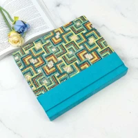 آلبوم عکس طرح هزارتو آبی روشن 16*21 سانتی متر