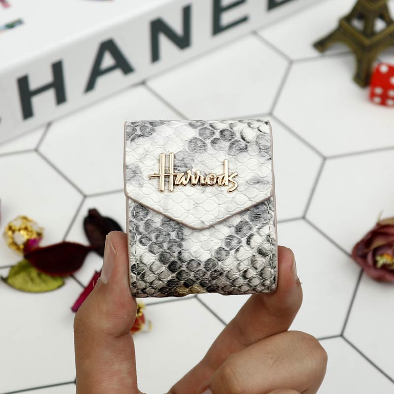 کیف ایرپاد چرمی Harrods