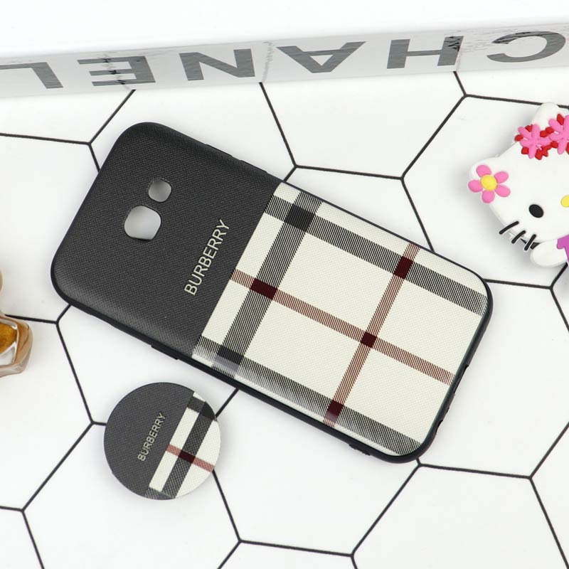 قاب فانتزی برجسته + پاپ سوکت طرح Burberry سامسونگ A5 2017 سری D