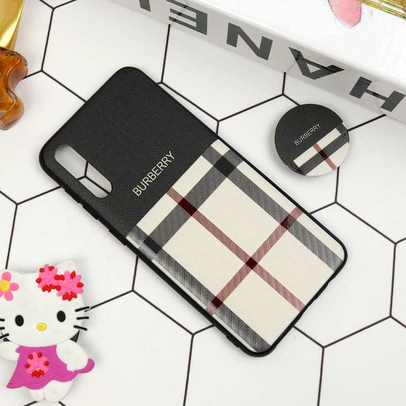 قاب فانتزی برجسته + پاپ سوکت طرح Burberry سامسونگ A70 سری D