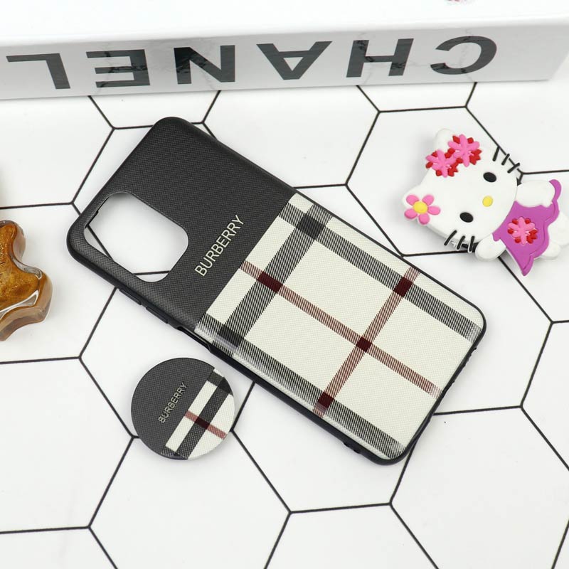 قاب فانتزی برجسته + پاپ سوکت طرح Burberry شیائومی Redmi Note 10 / Note 10s سری D