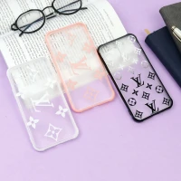قاب PC مات محافظ لنز دار طرح LV آیفون iPhone 11 Pro