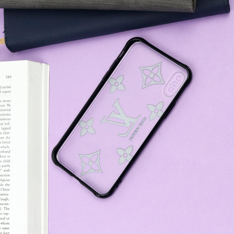 قاب PC مات محافظ لنز دار طرح LV آیفون iPhone X/XS