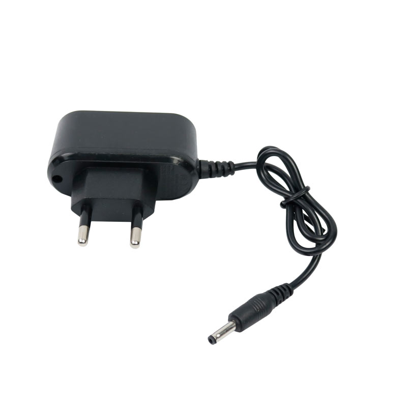 چراغ قوه پیشانی هدلایت شارژی DP.LED Light DP-7223