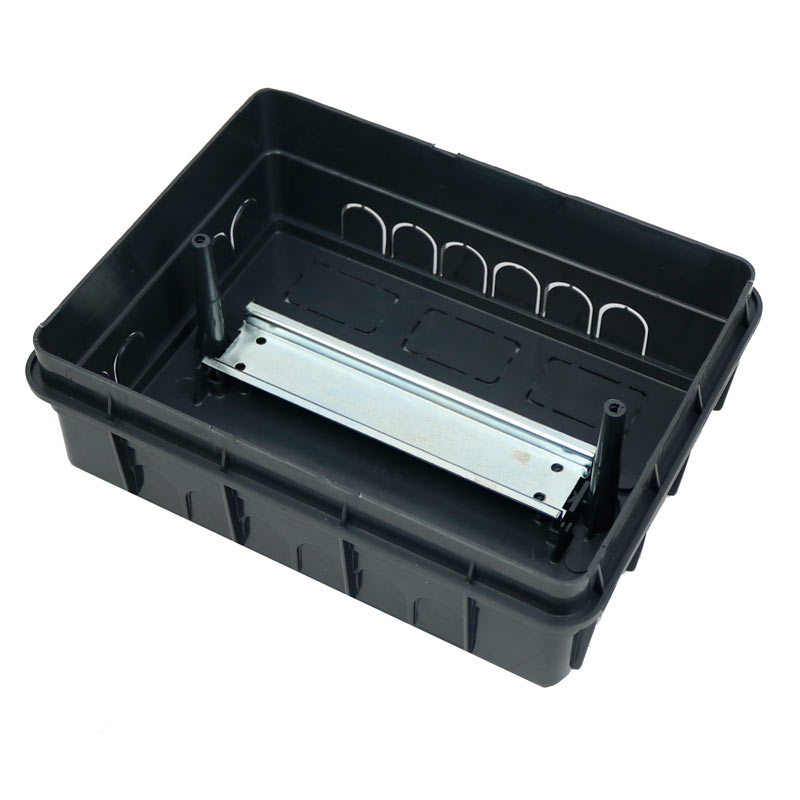 جعبه فیوز توکار 8 عددی دلند الکتریک Deland Electric 22*17cm