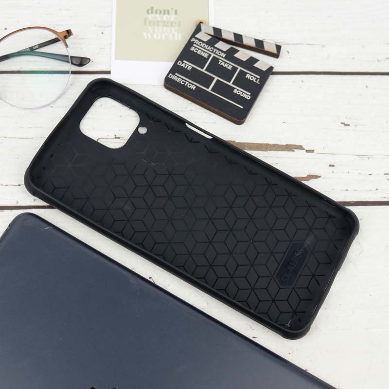 قاب چرمی طرح گوزن Samsung A12