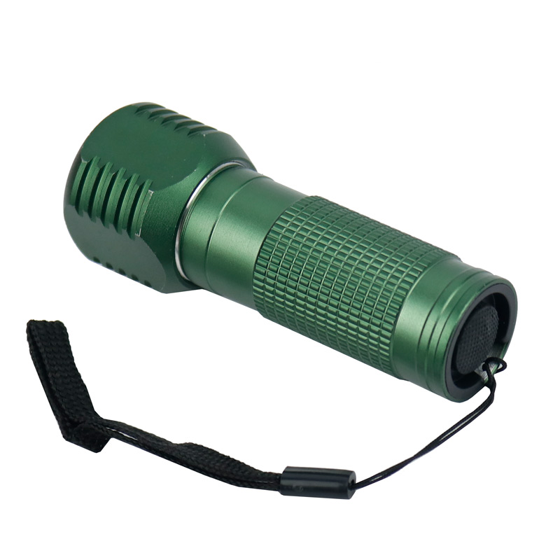 چراغ قوه باتری خور X-818