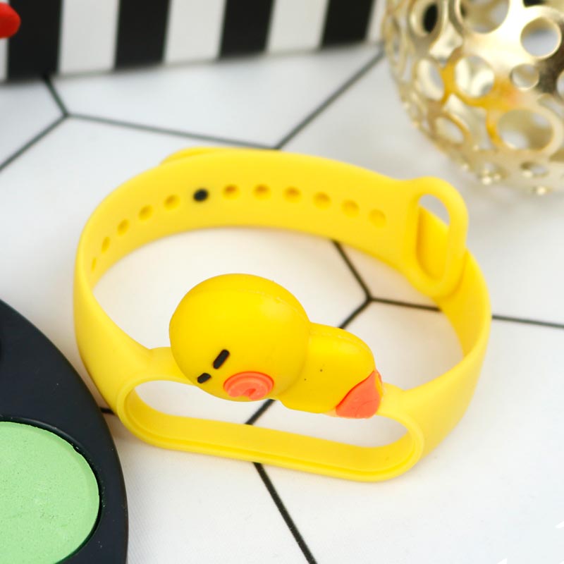 بند سیلیکونی فانتزی Xiaomi Mi Band 5 / 6 اردک زرد
