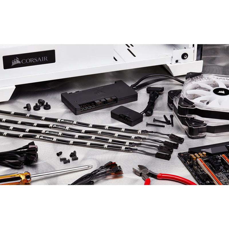 کنترل کننده هوشمند فن کورسیر Corsair iCUE Commander PRO
