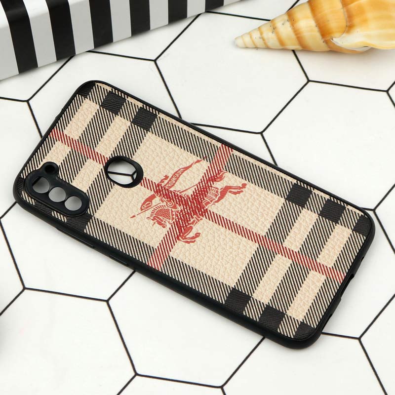 قاب محافظ لنزدار چرمی BURBERRY سامسونگ A11