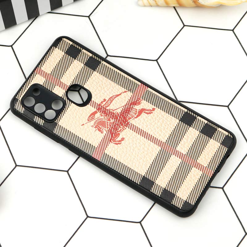 قاب محافظ لنزدار چرمی BURBERRY سامسونگ A21s
