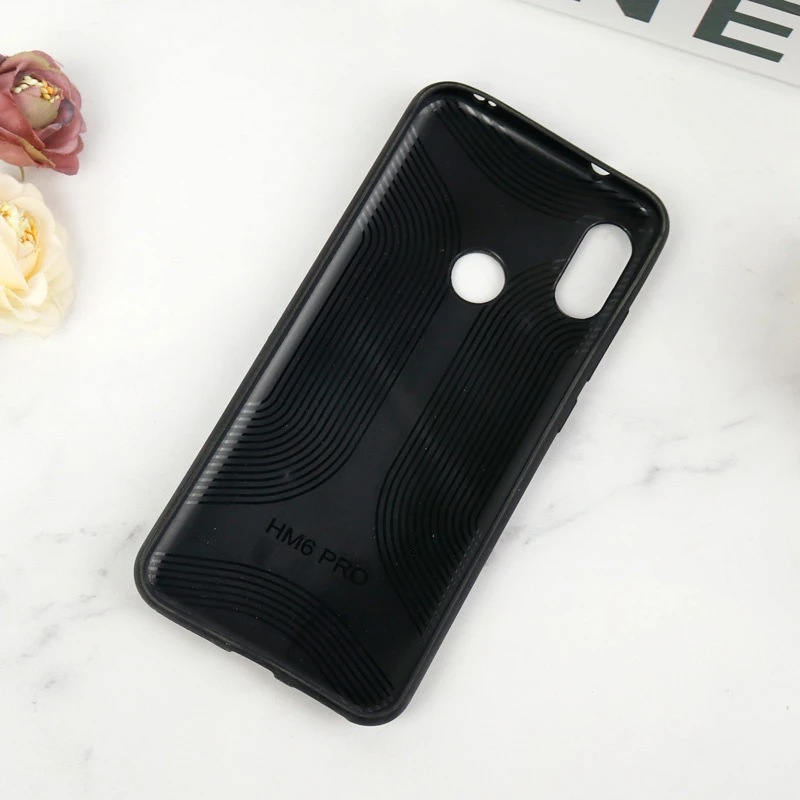 قاب چرمی شیائومی Redmi 6 Pro طرح گوزن مشکی