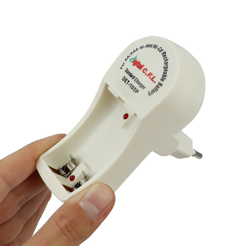 شارژر باتری دیجیتال سی.اف.ال مدل DET-105P