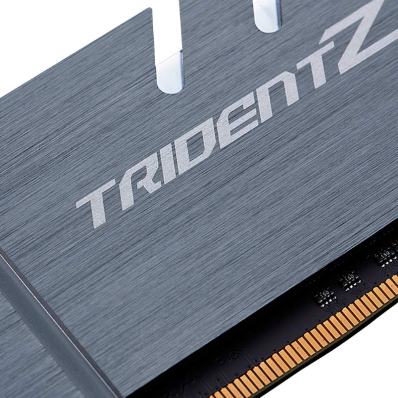 رم کامپیوتر G.SKILL Trident Z Royal Silver DDR4 32GB 4000MHz CL19 Dual