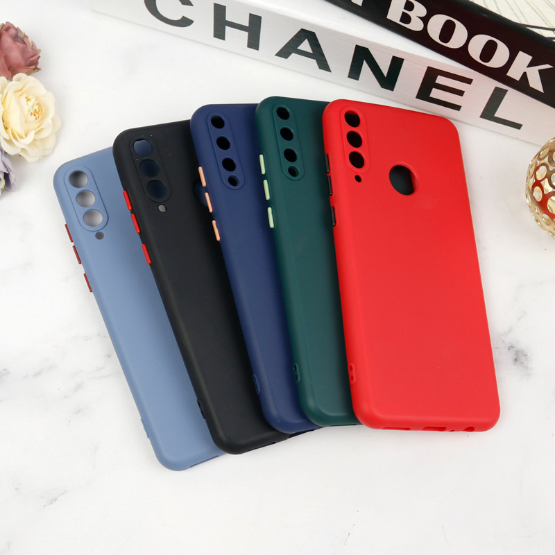 قاب محافظ لنزدار سیلیکونی دکمه رنگی Huawei Y6p