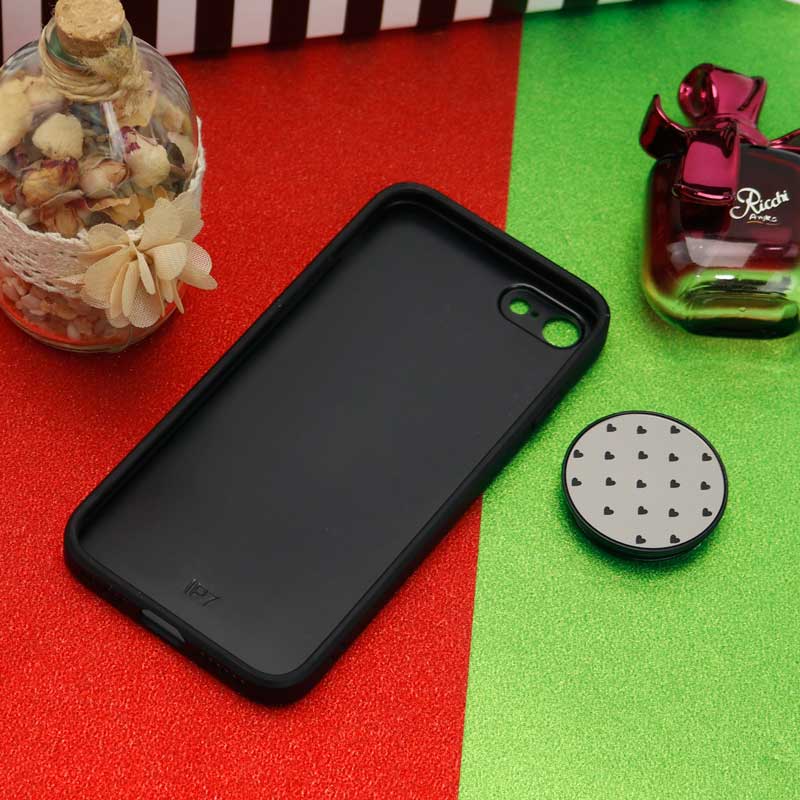 قاب محافظ لنزدار آینه ای + پاپ سوکت طرح قلب مشکی iPhone 7/8/SE 2020