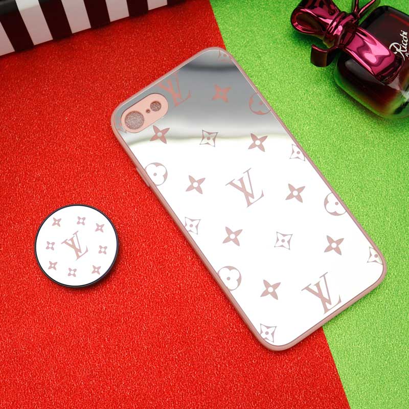 قاب محافظ لنزدار آینه ای + پاپ سوکت طرح LV صورتی iPhone 7/8