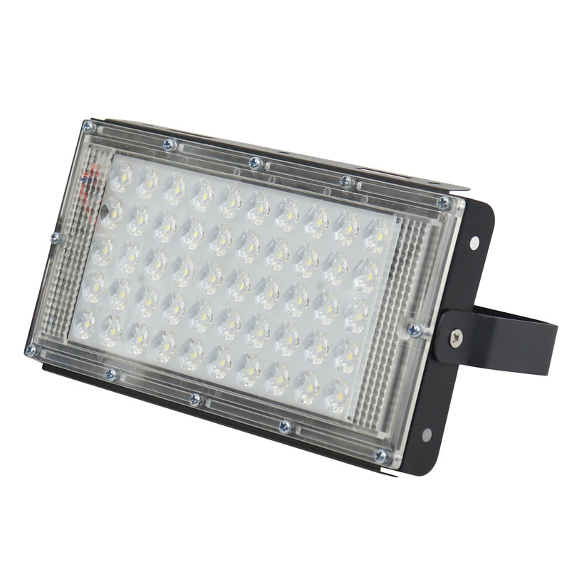 چراغ ماشینی 50 وات CAICAI ETG-16