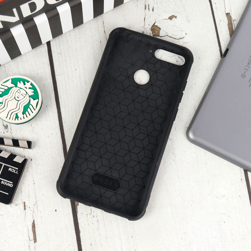 قاب چرمی طرح گوزن Huawei Y6 2018 خاکی