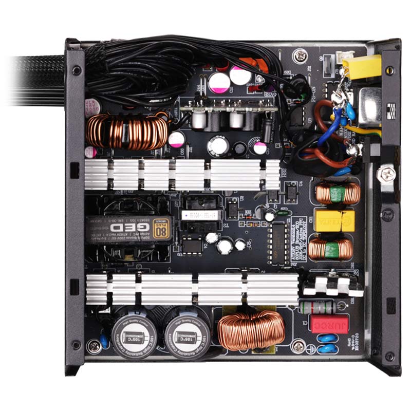پاور 700 وات گرین Green GP700A-GED Bronze