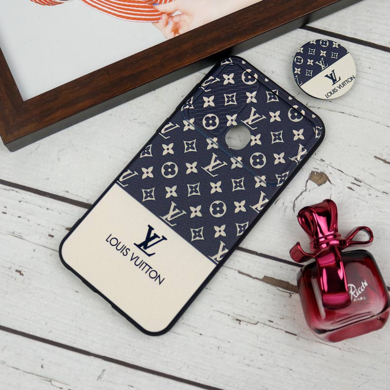 قاب طرحدار محافظ لنزدار کشویی + پاپ سوکت طرح LV سامسونگ A11 سری B