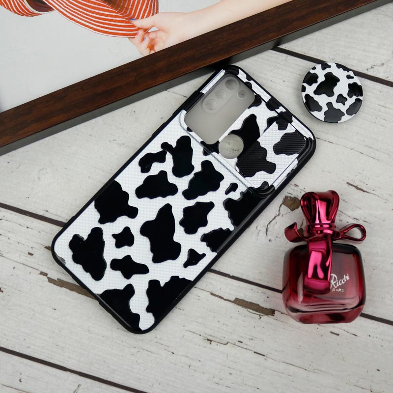 قاب طرحدار محافظ لنزدار کشویی + پاپ سوکت طرح سیاه و سفید سامسونگ A11 سری B